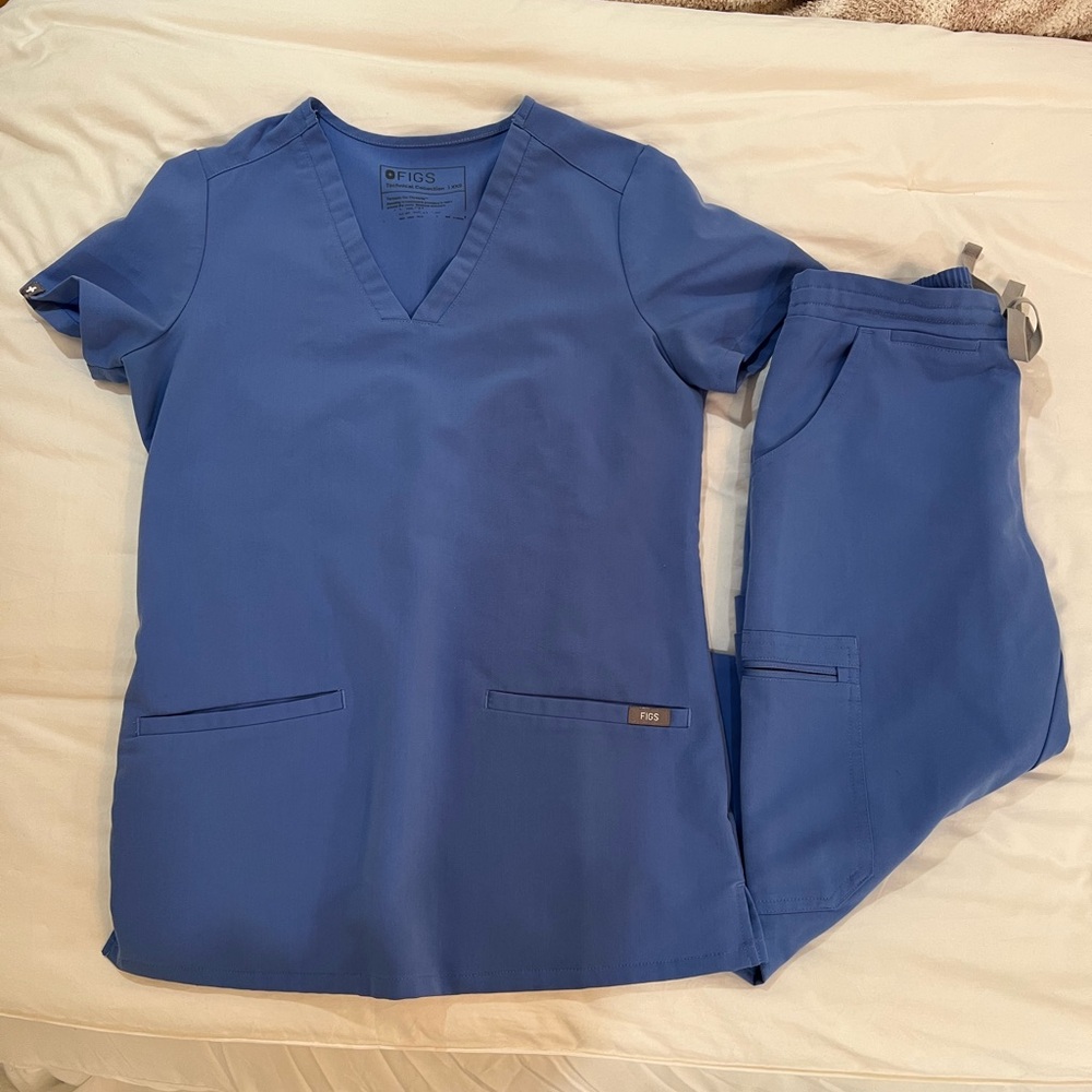 Figs Blue Scrub Set